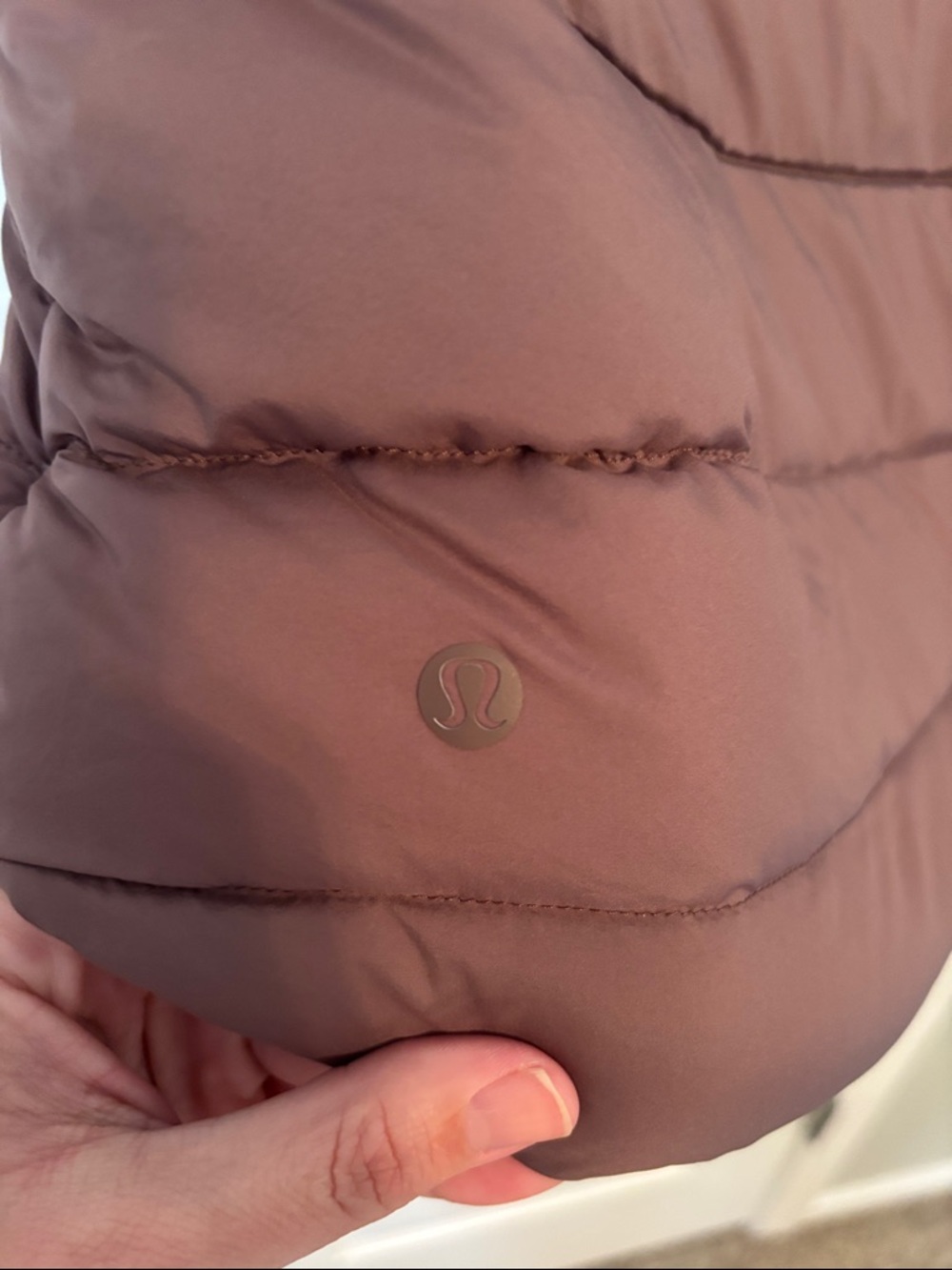 Lululemon Pack It Down Vest in Mauve Stone size 2 - Picture 6 of 11